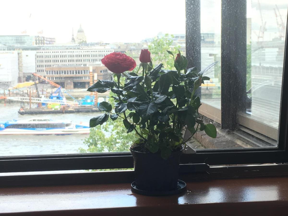Room In Central London Overview Thames Luaran gambar